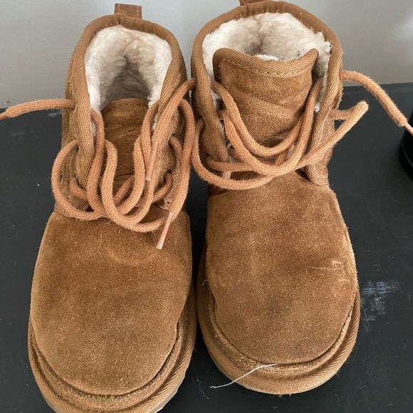 Ugg Boots with Laces - Picture 3 of 7